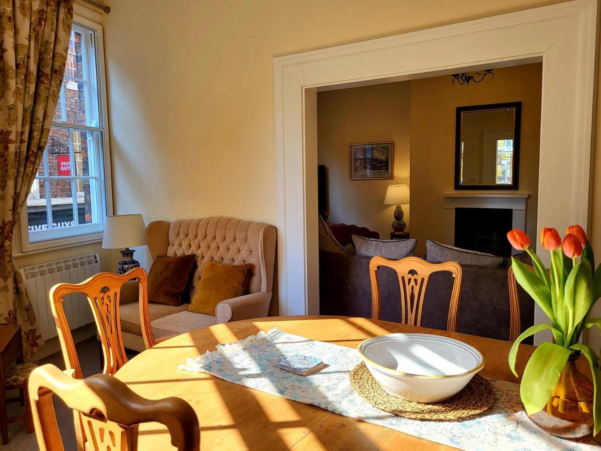 50A Low Petergate Йорк Экстерьер фото