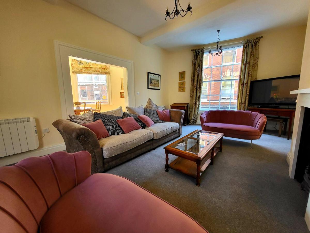 50A Low Petergate Йорк Экстерьер фото